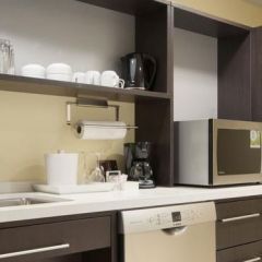 Home 2 Suits 8.jpg